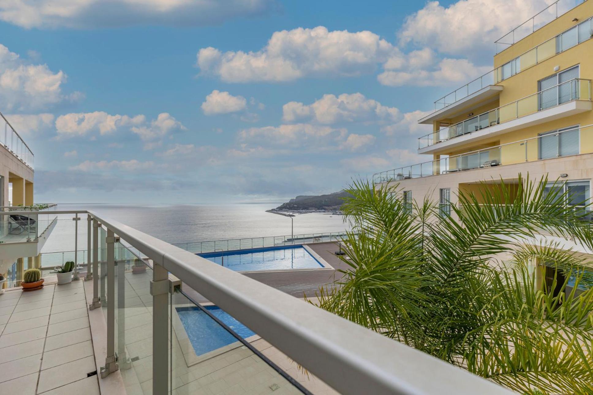 Cliffs Apartment - Astonishing View Over Sesimbra Bay By Trip2Portugal מראה חיצוני תמונה