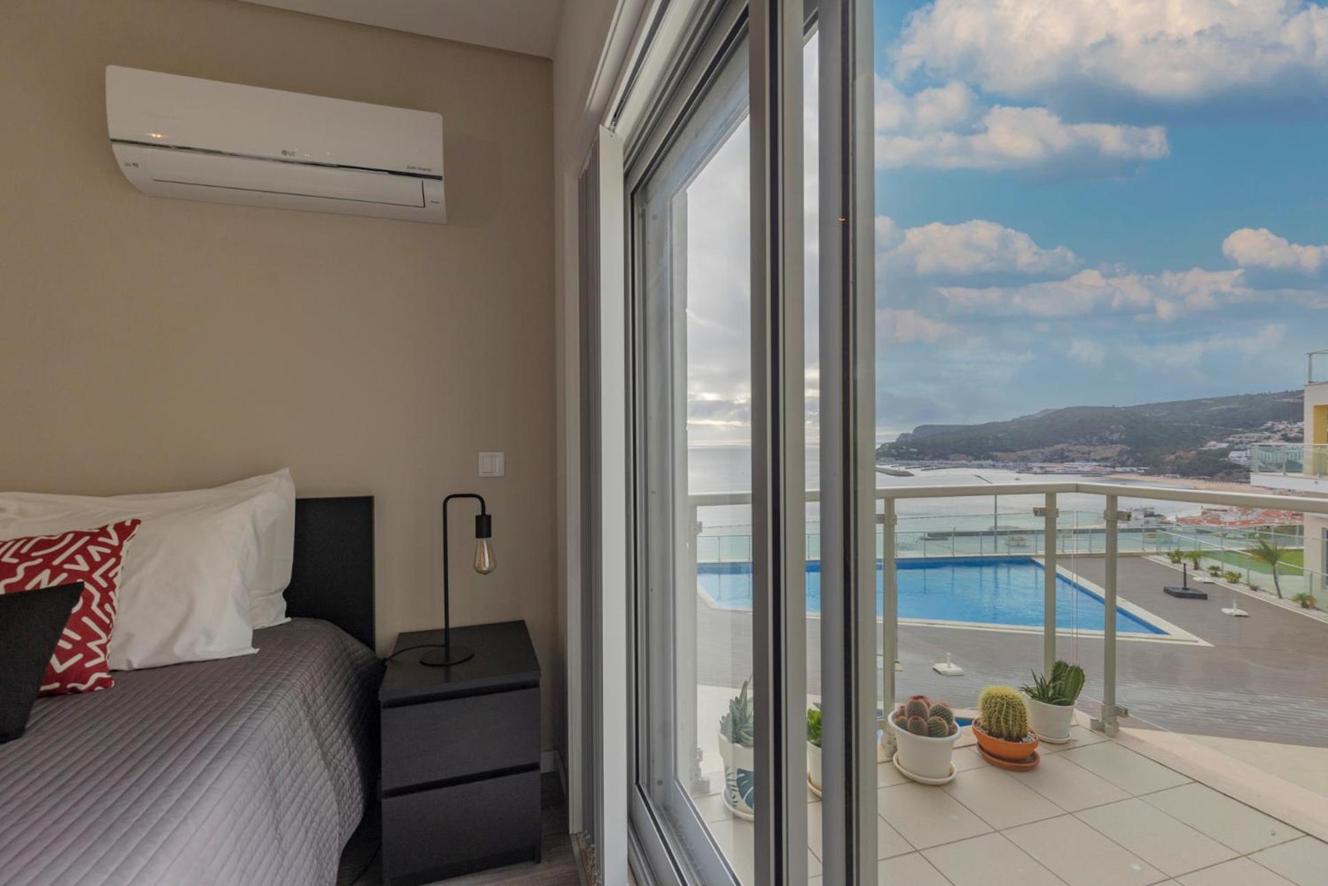 Cliffs Apartment - Astonishing View Over Sesimbra Bay By Trip2Portugal מראה חיצוני תמונה